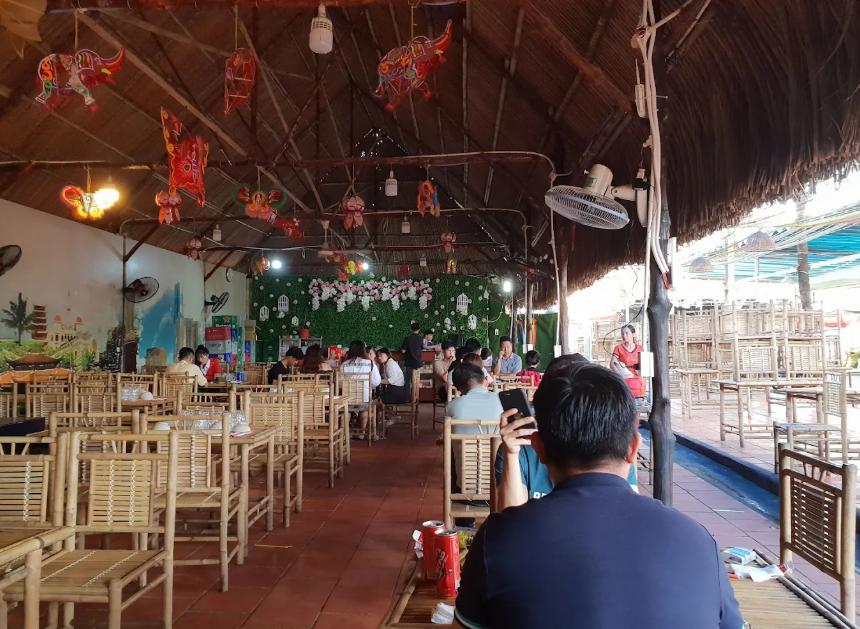 Bờ Kè Quán - Quán nhậu Bình Dương có không gian thoáng đãng
