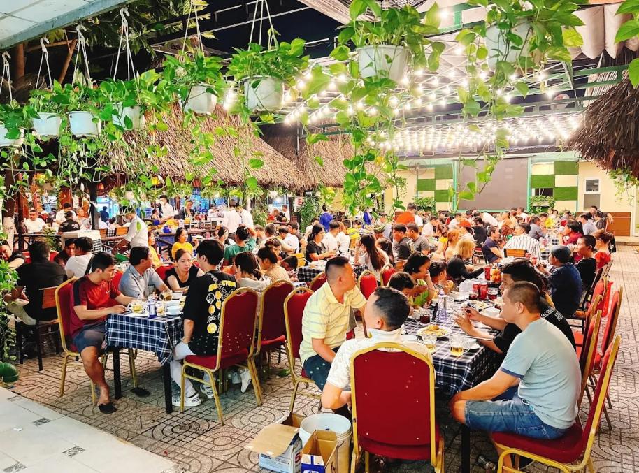 Làng Ẩm Thực 66