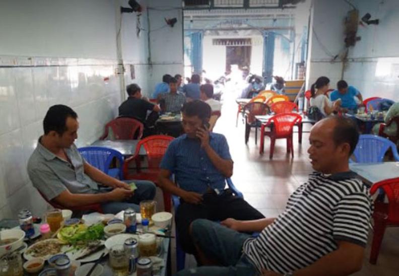 Quán Ăn Quốc Hà