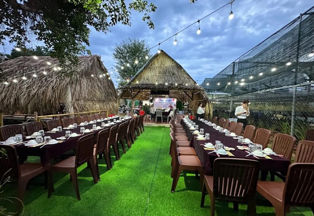 Song Phụng 2 có không gian sân vườn mát mẻ