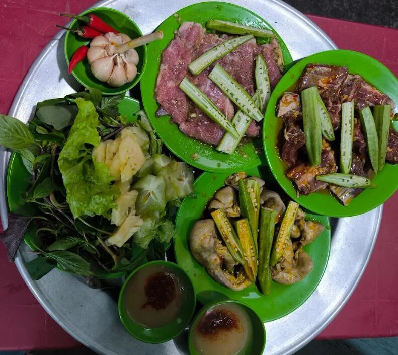 Quán nhậu 5 Lòng Bò 