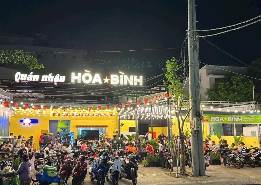 Quán nhậu Hòa Bình