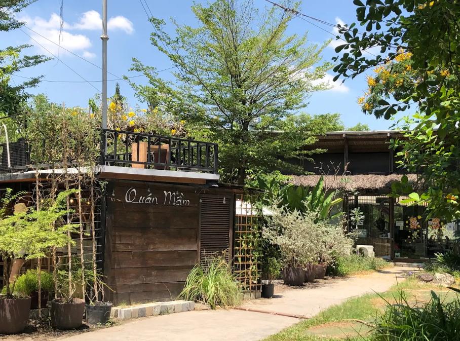 Mầm Coffee Tea Beer - Quán cafe Quận 2 có không gian trong lành