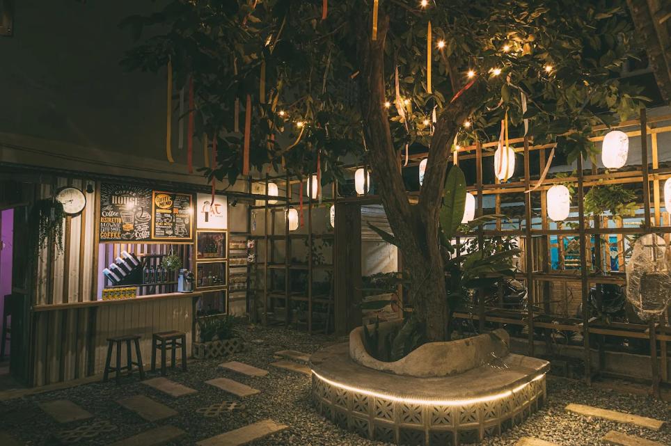 Quán cafe Quận 5 đẹp - Lạc Concept