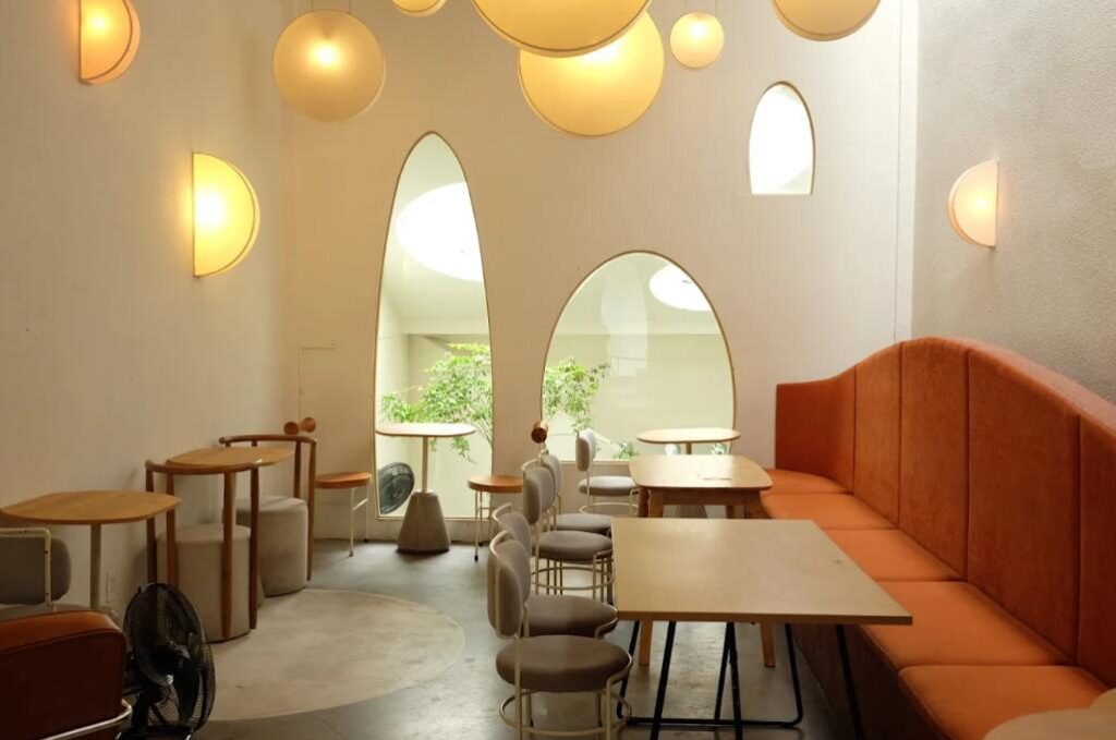 September Cafe & Cake