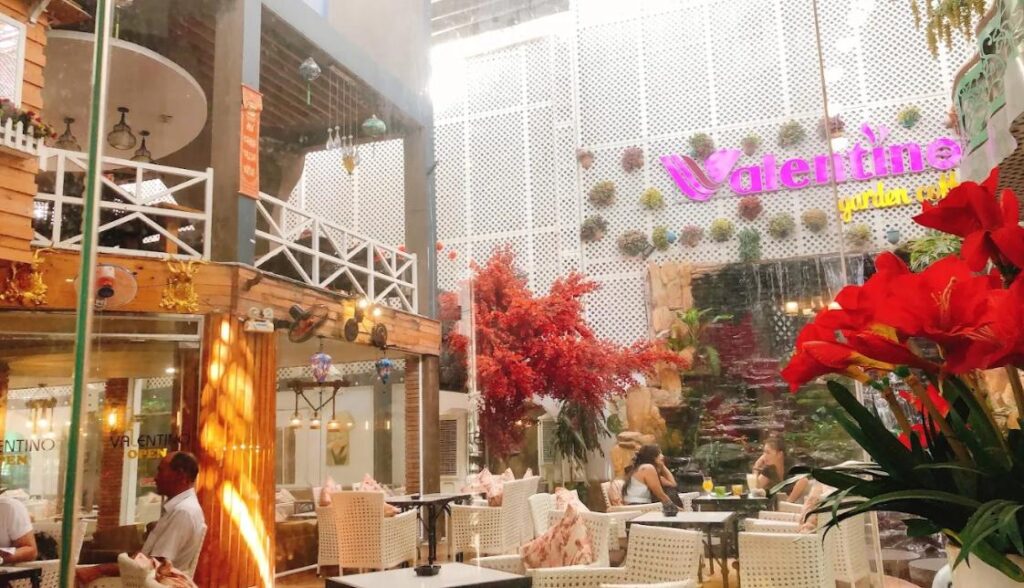 Valentino Cafe