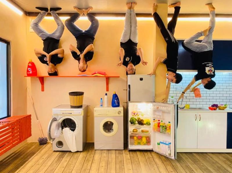 Quán cafe Nhà Úp Ngược