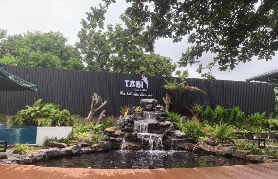 Quán cafe Tabi Koi Farm