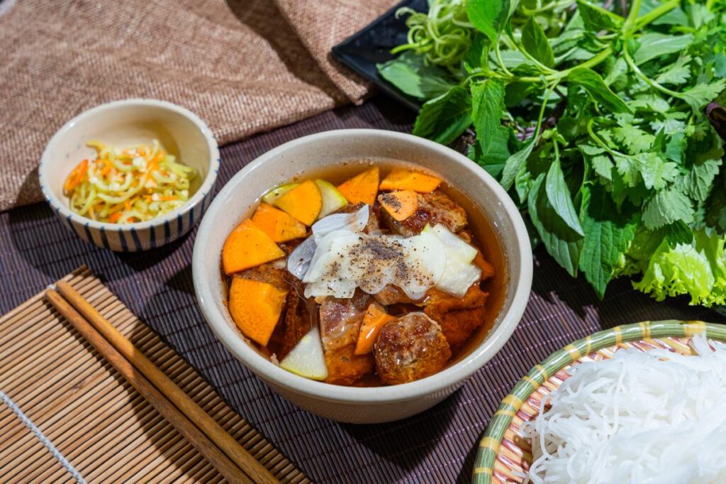 Bún chả cô Hiên