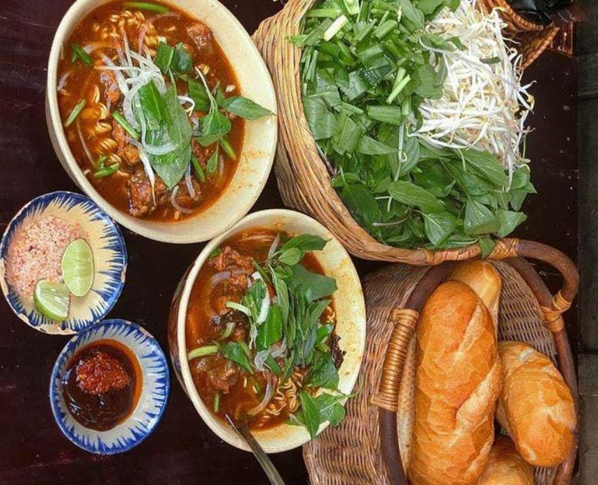 Bò kho Gánh - Quán ăn sáng Quận 10 hấp dẫn