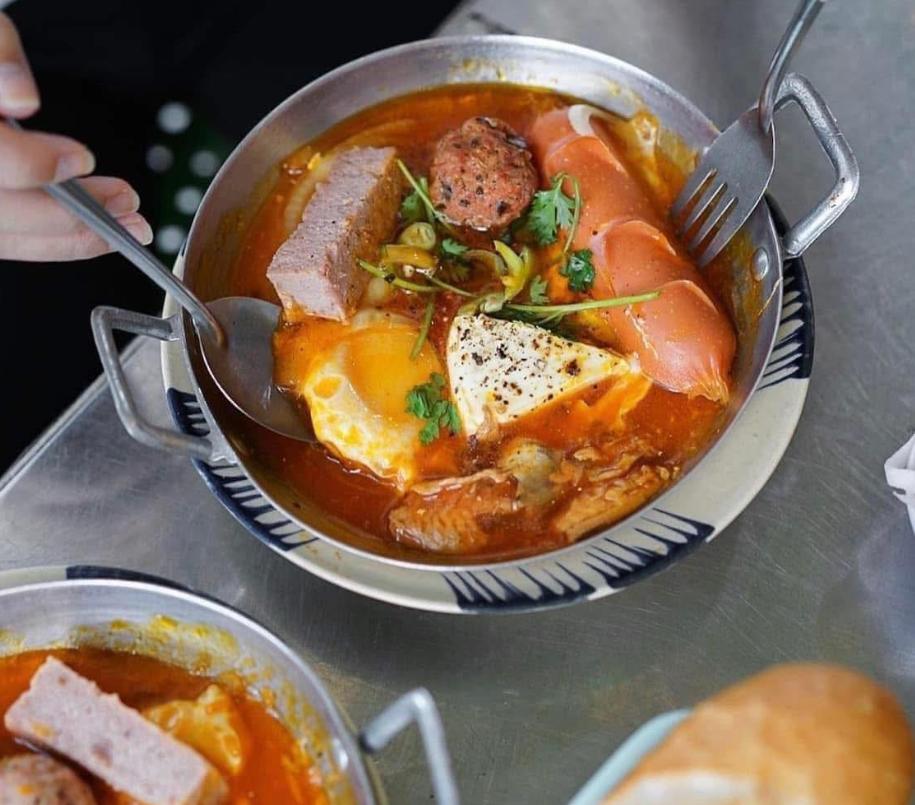 Bánh mì chảo Xuân Lạc