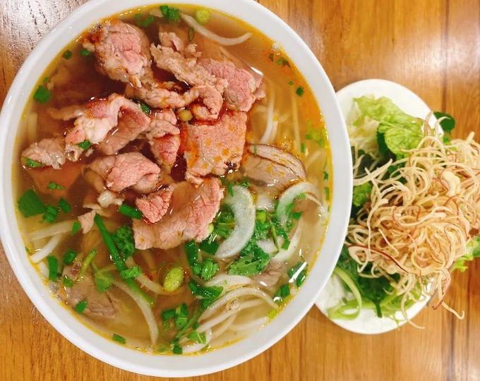 Bún bò Huế Quin