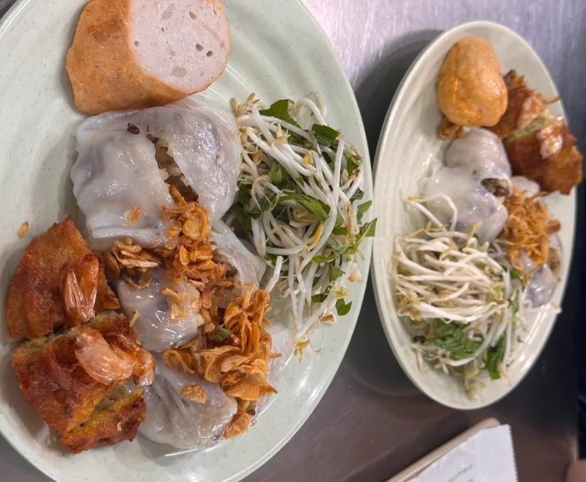 Món bánh cuốn Thiên Hương hấp dẫn