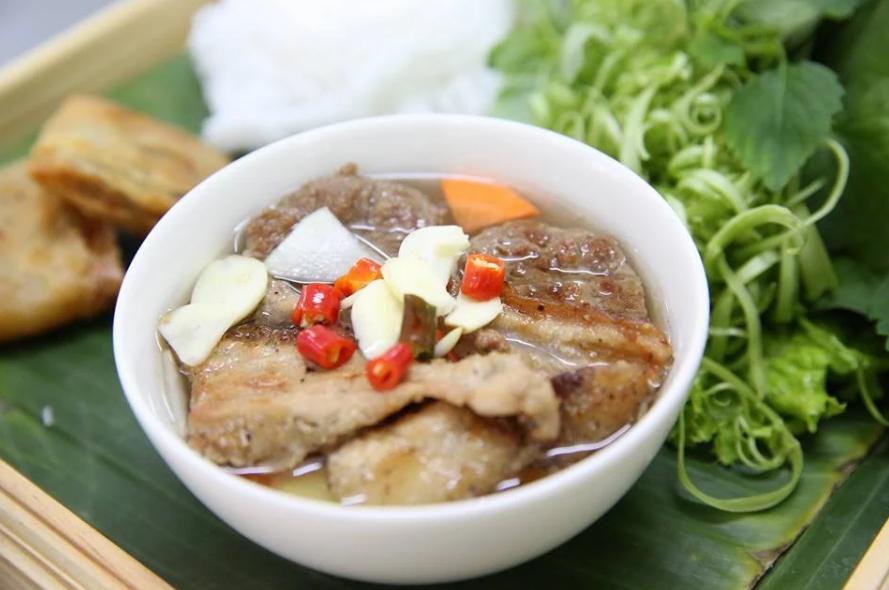 Bún chả Cô Liên