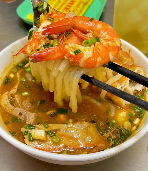 Bánh canh cua Hiền - Quán ăn sáng Quận Bình Thạnh ngon khó cưỡng