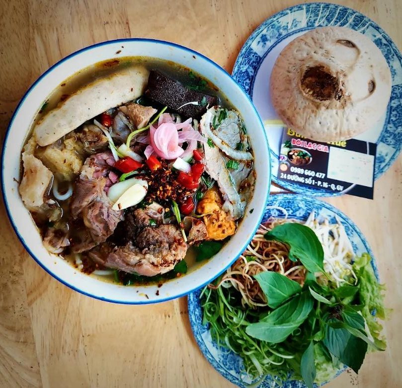 Bún bò Huế Bối Lạc Gia