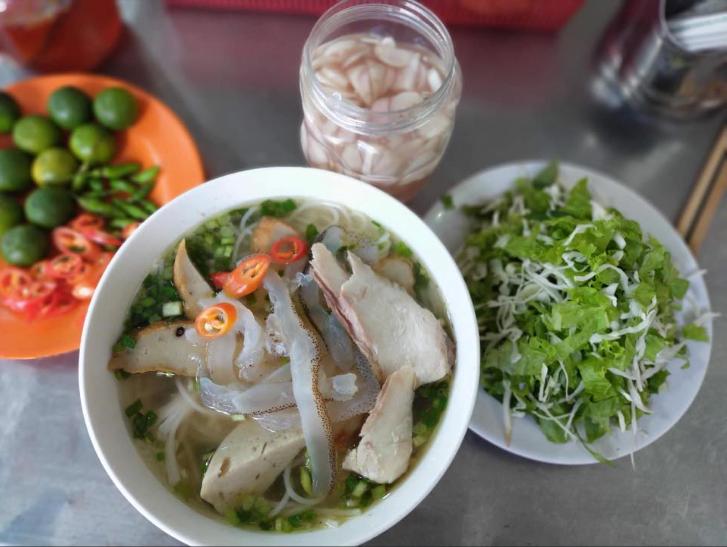 Bún chả cá Đà Nẵng