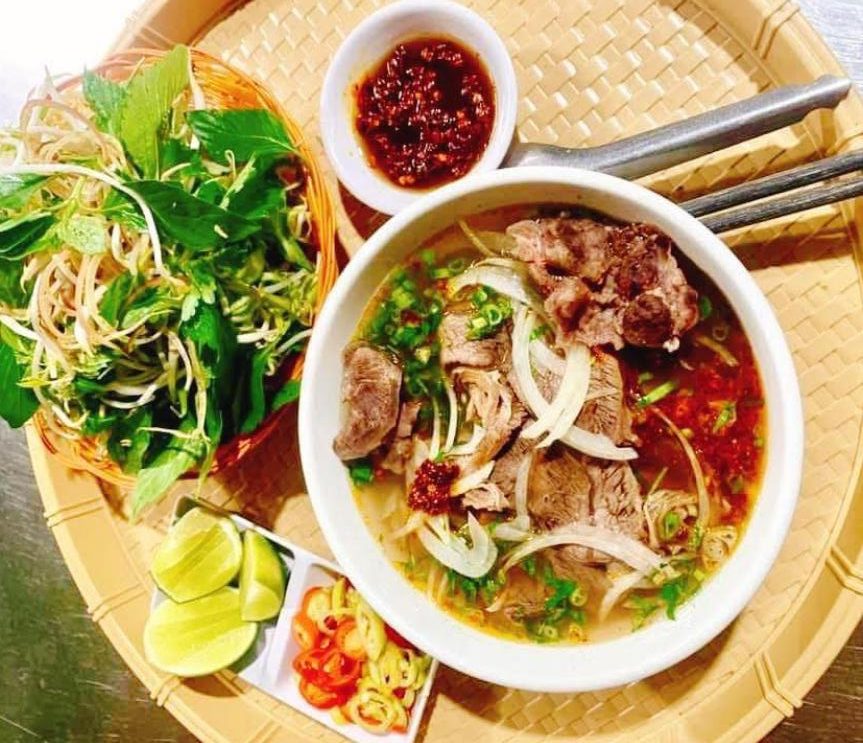 Bún bò Mỹ Ngọc nổi tiếng tại Củ Chi