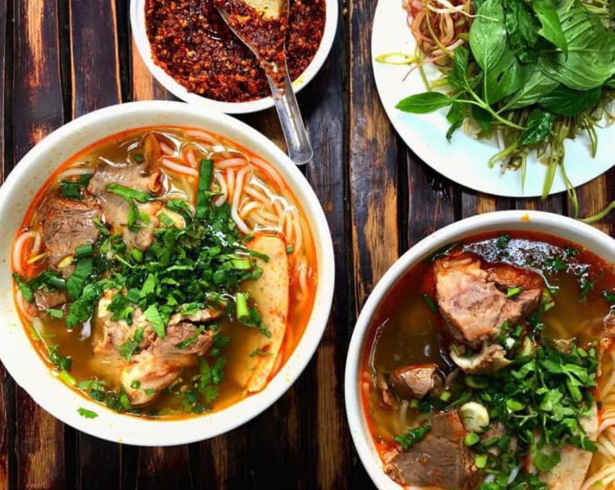 Bún bò Gia Khang