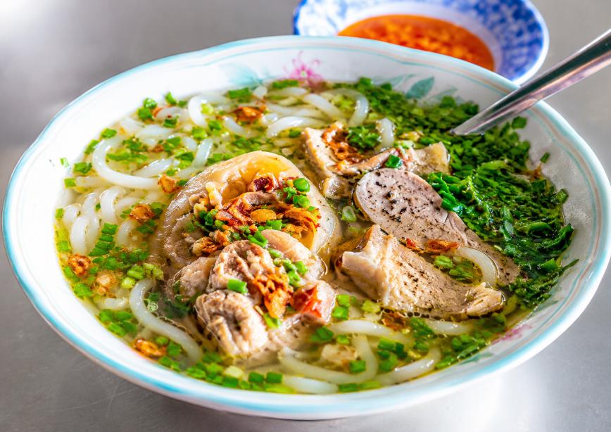 Bánh canh Long Hải thơm ngon khó cưỡng