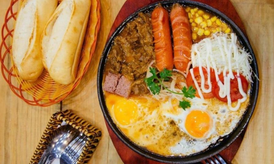 Bánh mì chảo Cô Lan