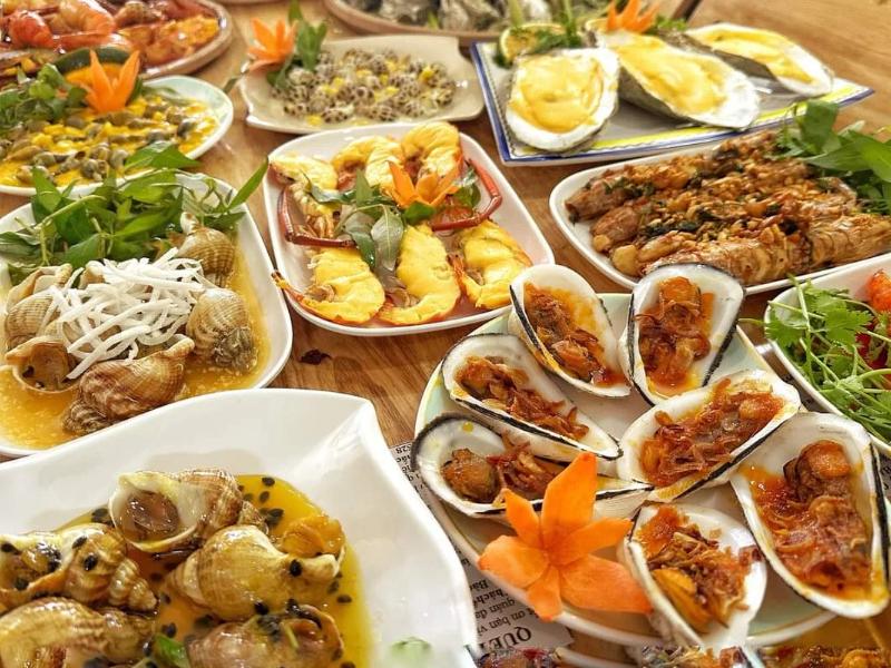 Ốc Ngon Hai Dũng đa dạng món ăn