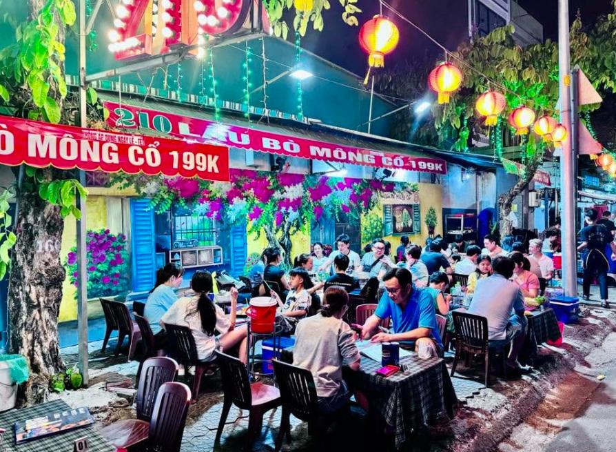 210 Lẩu Bò Mông Cổ