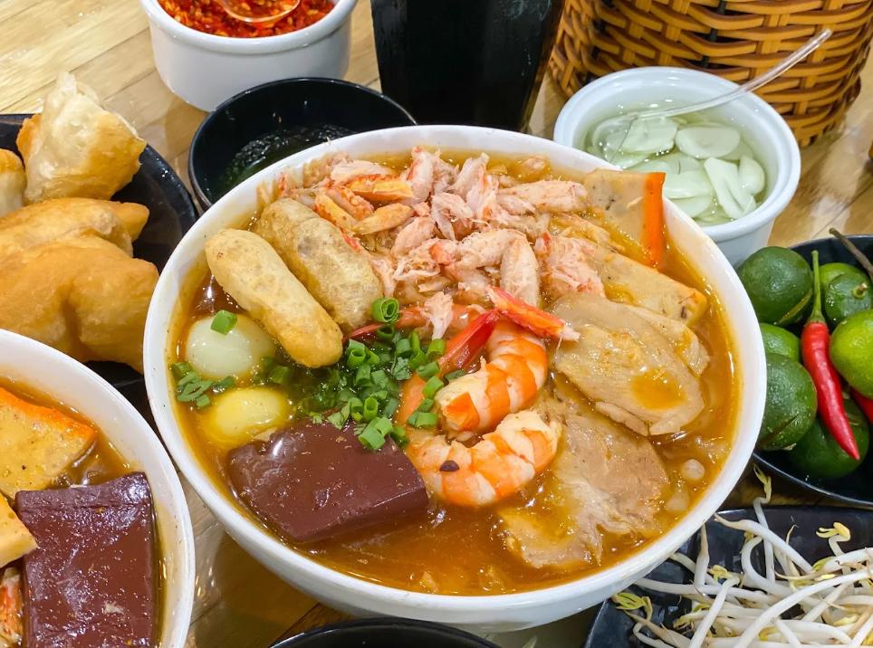 Bánh canh ghẹ Quận Nhất