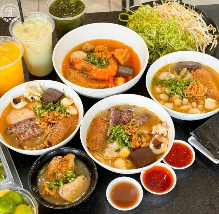 Bún riêu tôm Thuận Phúc