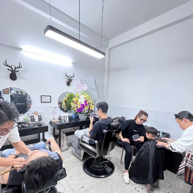 Barbershop Mobius Quận 4