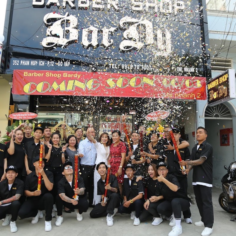 Bardy BarberShop - Cắt Tóc Nam 352 Phan Huy Ích