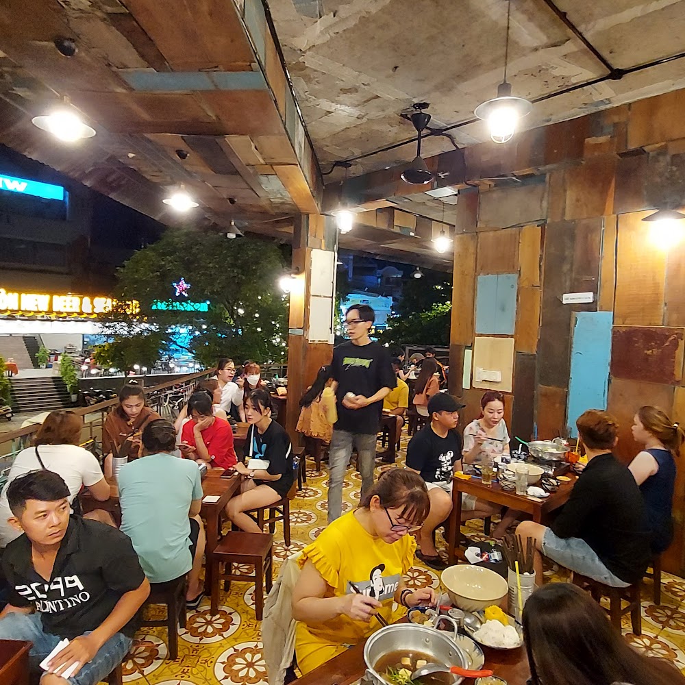 Tiệm Lẩu Bò Nhà Gỗ Sài Gòn - chi nhánh Phan Văn Trị - Ảnh sưu tầm