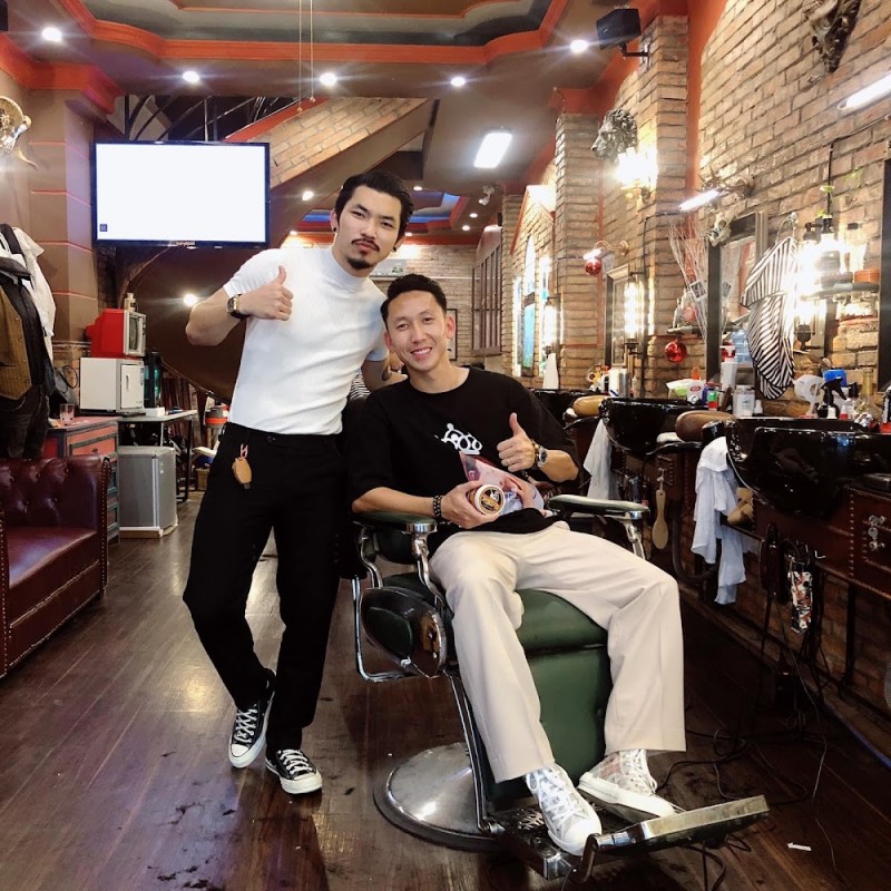 iệm Tóc Của Chú Tư Barber Deluxe, Yersin Quận 1