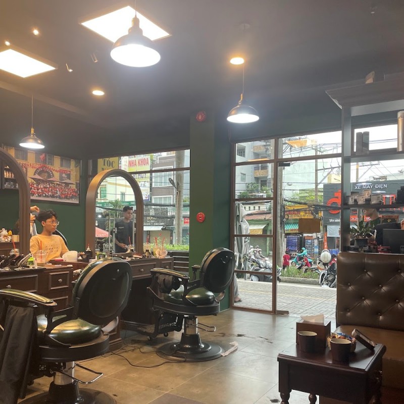 TIM BARBERSHOP - TIỆM CẮT TÓC NAM - ÂU CƠ - TÂN PHÚ