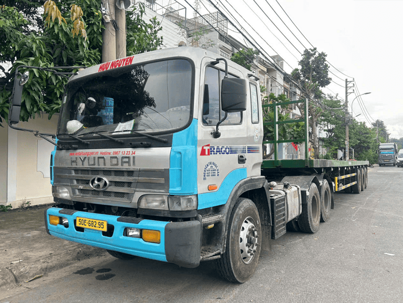 Vận tải Hữu Nguyên - thuê xe container tại tphcm
