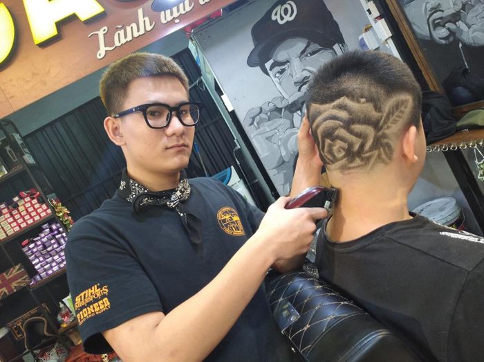Ảnh sưu tầm: NGẦU Barbershop